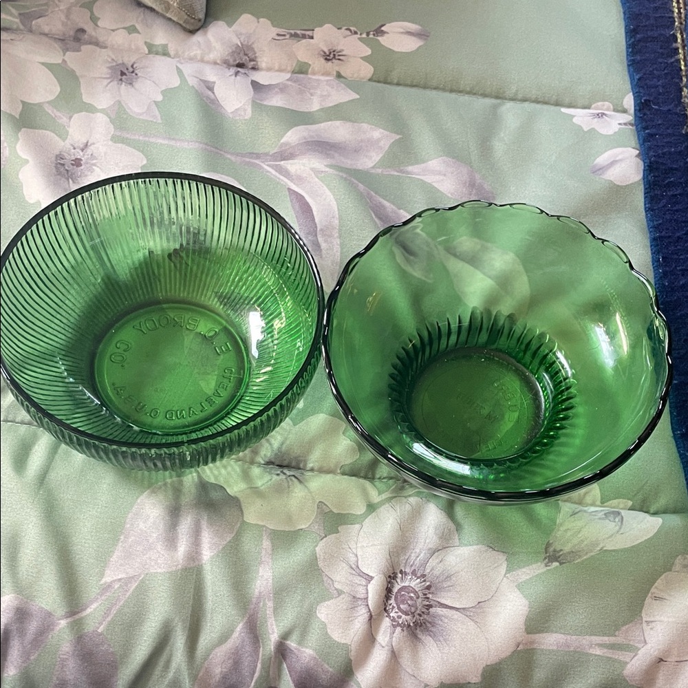 Set of Two vintage EO BRODY CO Green Glass Bowls